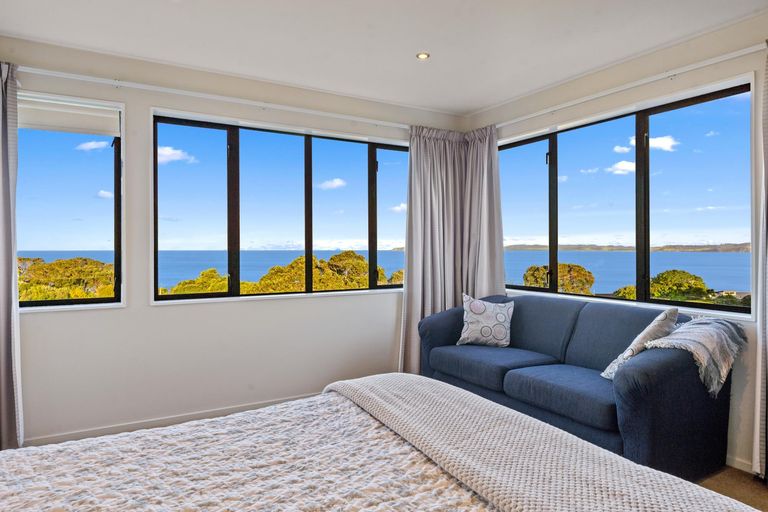 Photo of property in 68 Barrier View Road, Leigh, 0985