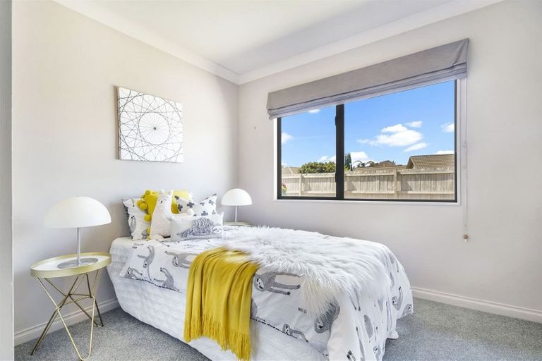 Photo of property in 16 Lockhart Place, Rototuna, Hamilton, 3210