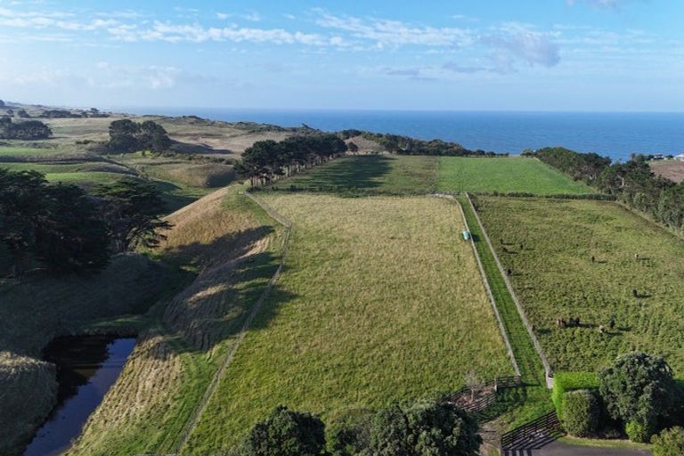 Photo of property in 855 Rapanui Road, Kai Iwi, Wanganui, 4574