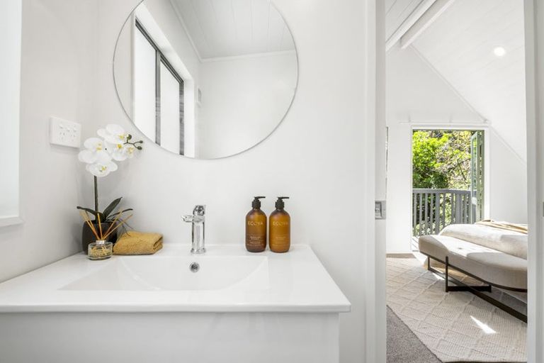Photo of property in 9/179 Mokoia Road, Birkenhead, Auckland, 0626