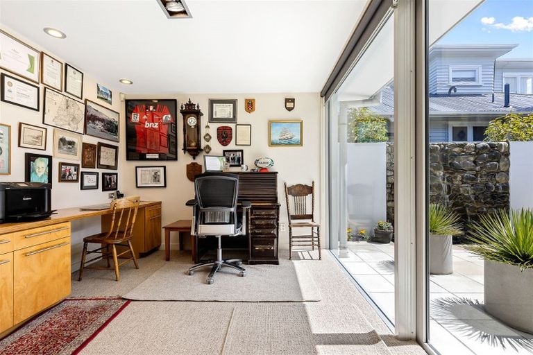 Photo of property in 50 Hamilton Avenue, Ilam, Christchurch, 8041