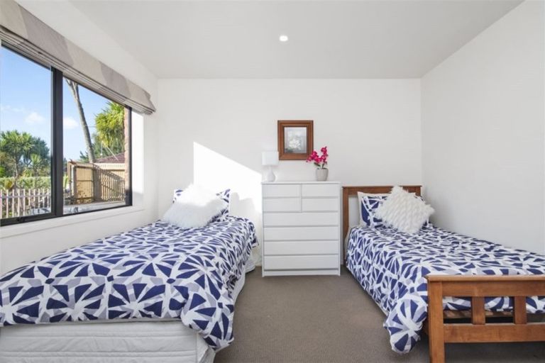 Photo of property in 23 Lough Bourne Drive, Pukekohe, 2120