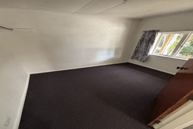 Photo of property in 88 Motutara Road, Muriwai, Waimauku, 0881