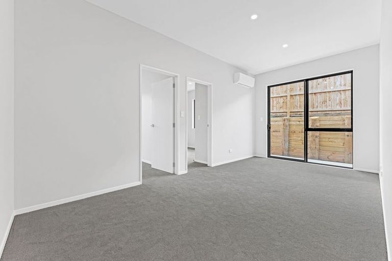 Photo of property in 8 Titchmarsh Lane, Pokeno, 2402