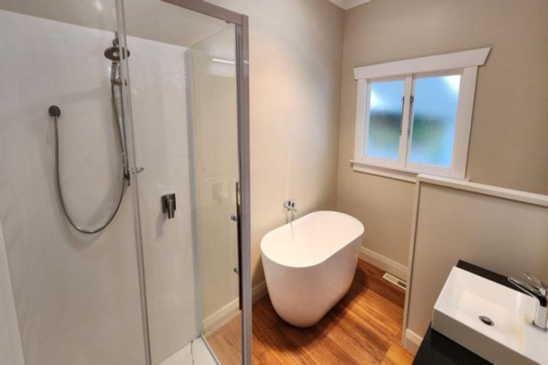 Photo of property in 49 Donnelly Street, Oakura, 4314