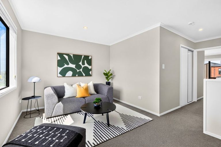 Photo of property in 46 Hobsonville Point Road, Hobsonville, Auckland, 0616