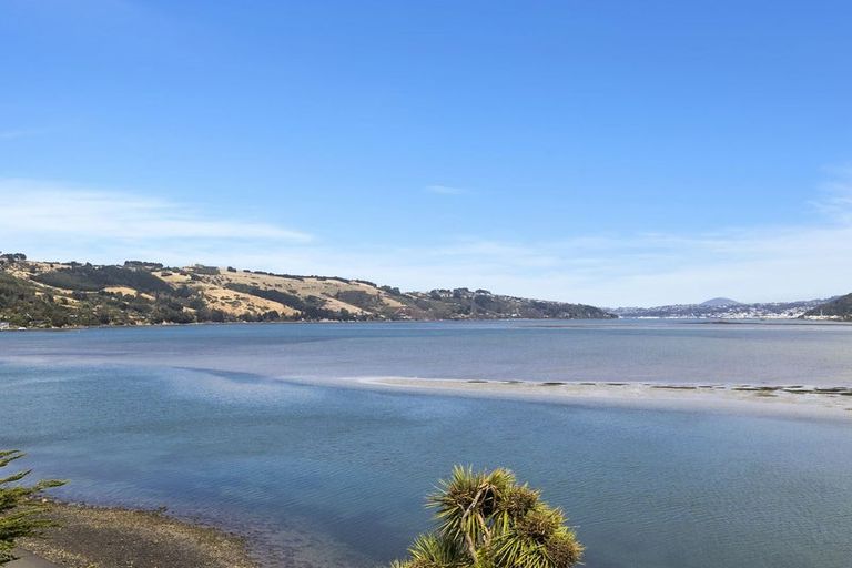 Photo of property in 16 Bayne Terrace, Macandrew Bay, Dunedin, 9014