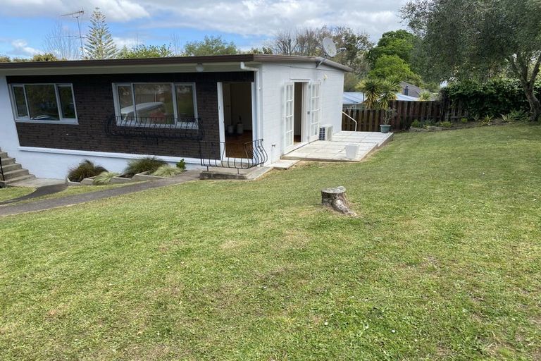 Photo of property in 1/38 Lynden Avenue, Hillcrest, Auckland, 0627