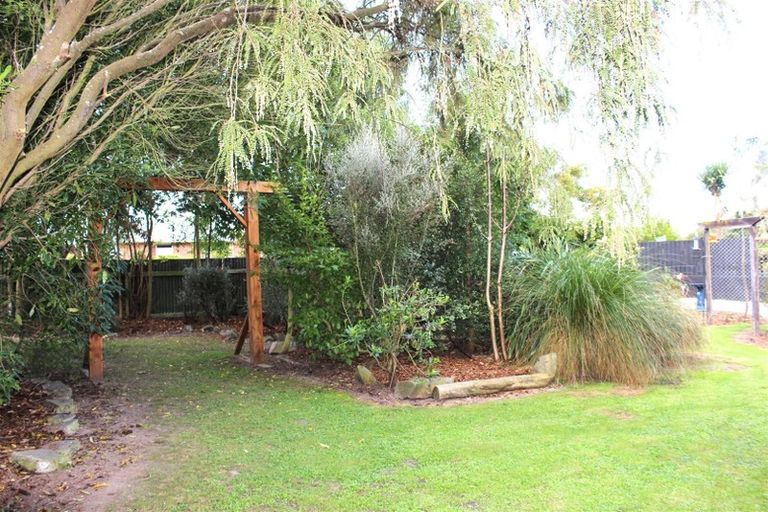 Photo of property in 3 Augustine Street, Waimate, 7924