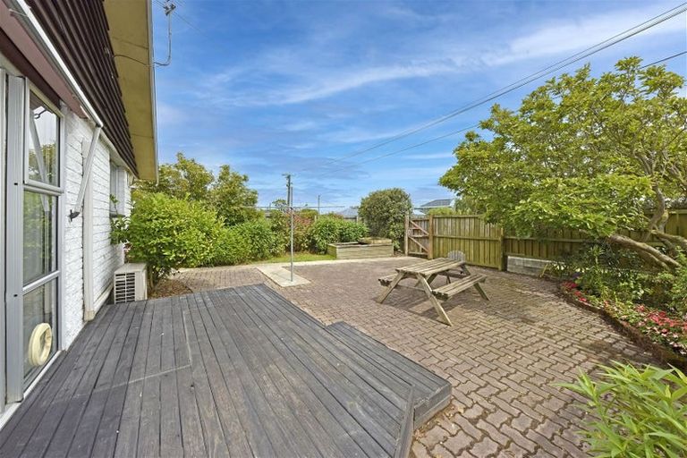Photo of property in 64 Wildberry Street, Woolston, Christchurch, 8023