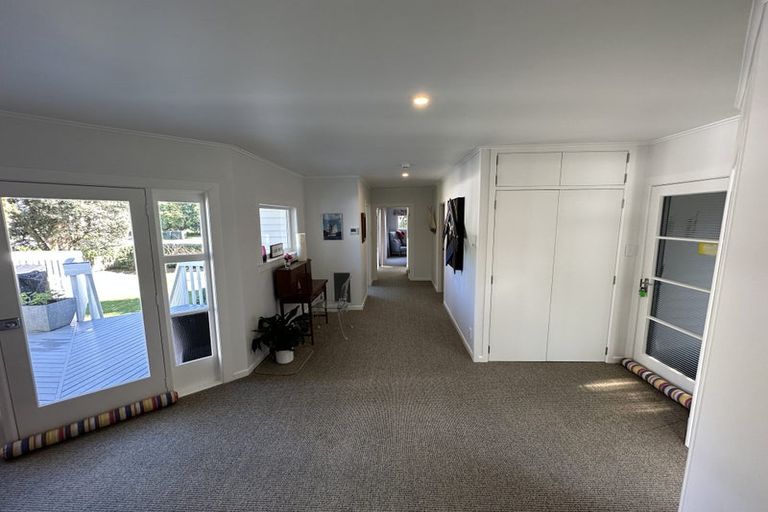 Photo of property in 25 Lysnar Street, Okitu, Gisborne, 4010