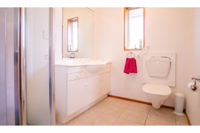 Photo of property in 25 Rempstone Drive, Halswell, Christchurch, 8025