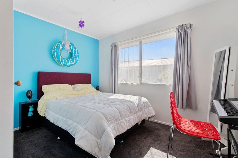 Photo of property in 8 Carew Street, Nawton, Hamilton, 3200