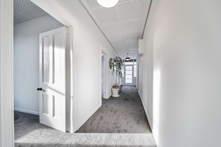 Photo of property in 64 Oxford Street, South Dunedin, Dunedin, 9012