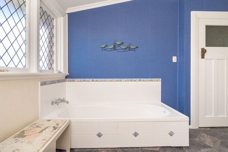 Photo of property in 71 Moana Crescent, Musselburgh, Dunedin, 9013