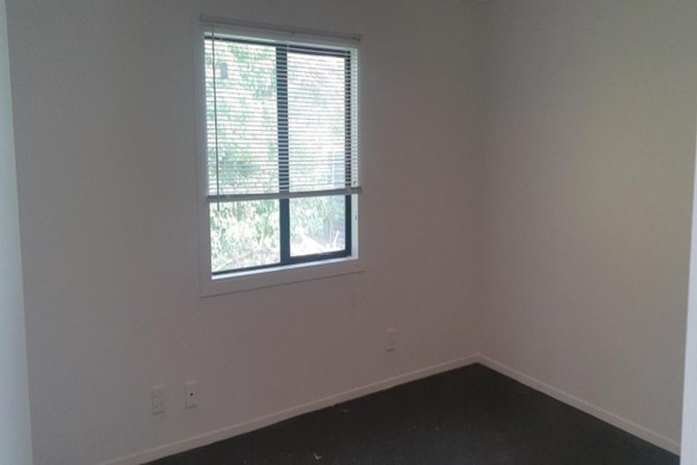 Photo of property in 8 Hill Road, Papatoetoe, Auckland, 2025