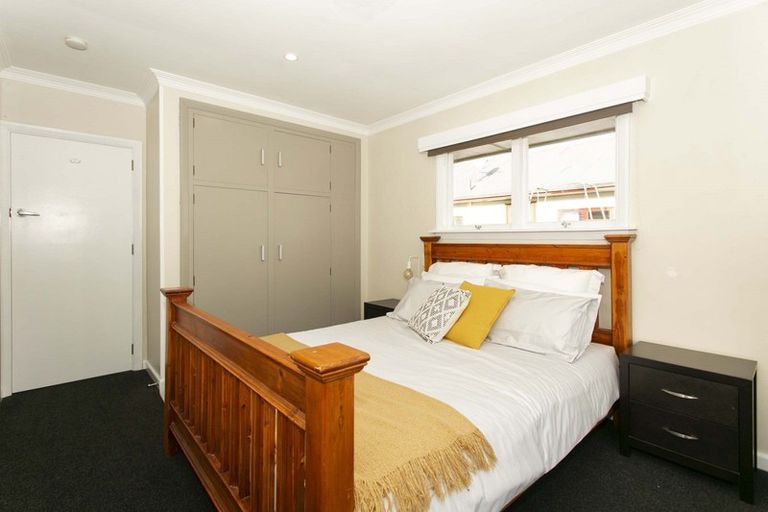 Photo of property in 18 Oxford Street, Hampstead, Ashburton, 7700