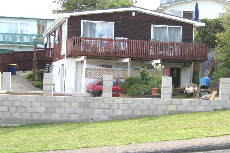 Photo of property in 1/4 Stredwick Drive, Torbay, Auckland, 0630