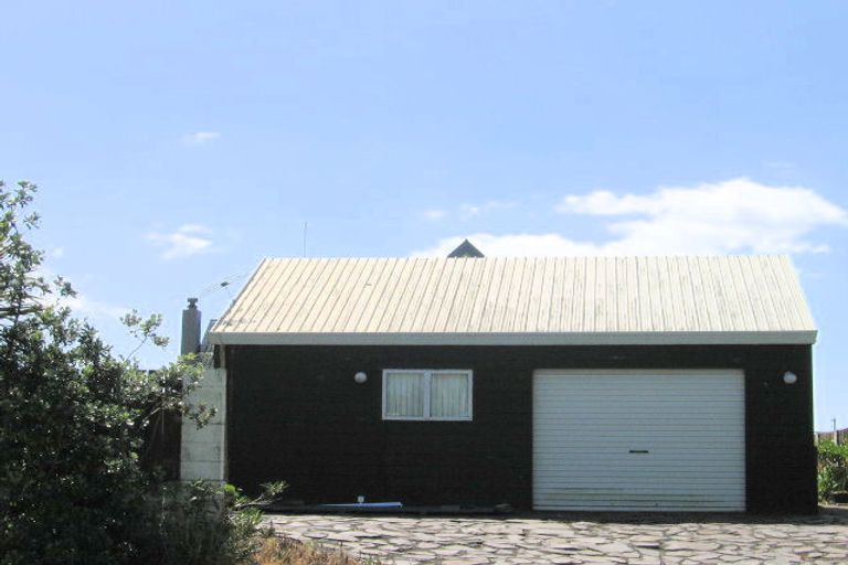 Photo of property in 41 Motiti Road, Papamoa Beach, Papamoa, 3118