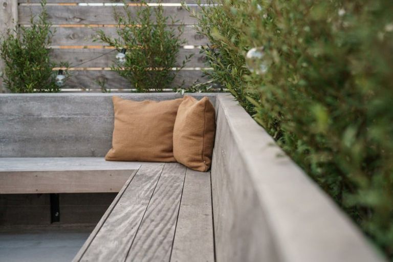 Photo of property in 17 Doug Ledgerwood Drive, Wanaka, 9305