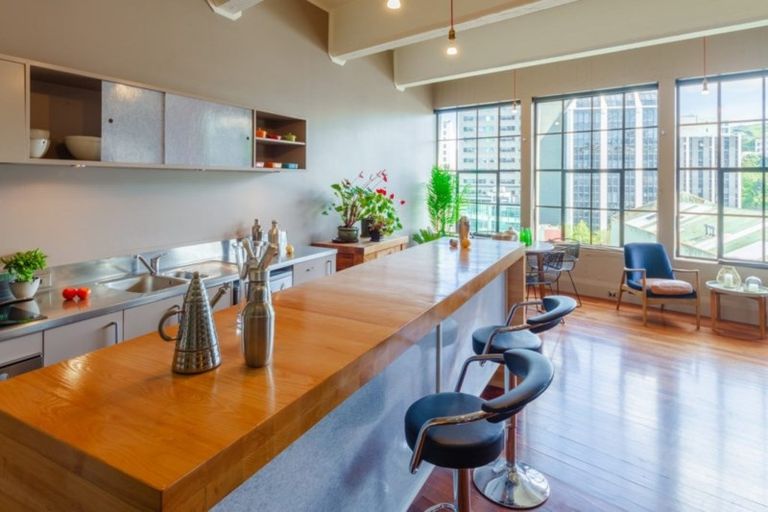 Photo of property in Dominion Apartments, 14/80 Victoria Street, Wellington Central, Wellington, 6011