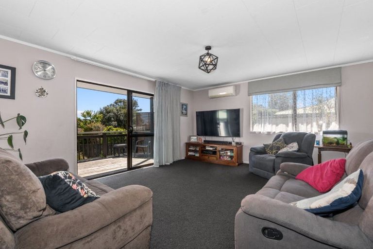 Photo of property in 57 Welcome Bay Road, Welcome Bay, Tauranga, 3112