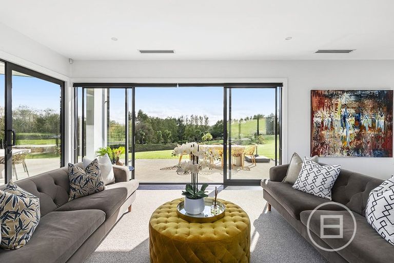 Photo of property in 90 Grace Hill Drive, Dairy Flat, Albany, 0792