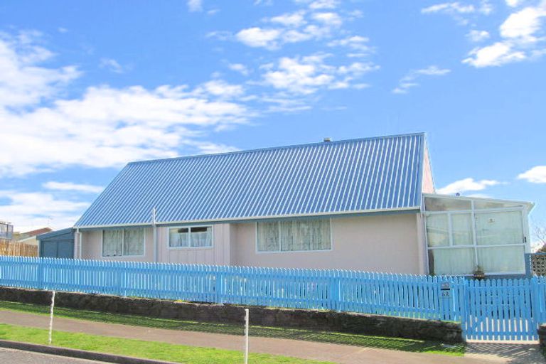 Photo of property in 6 Novella Place, Brookfield, Tauranga, 3110