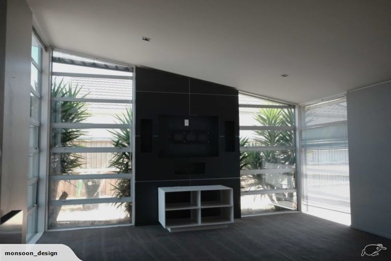 Photo of property in 3 Cuffs Road, Wainoni, Christchurch, 8061