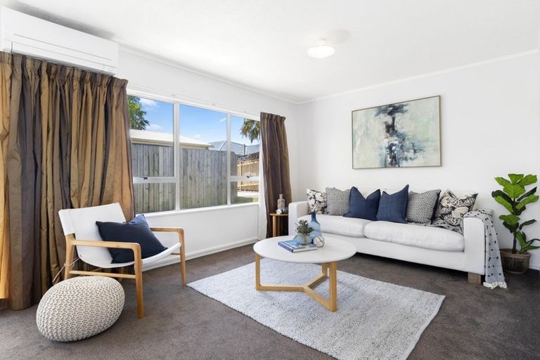 Photo of property in 114c Simpson Road, Papamoa Beach, Papamoa, 3118