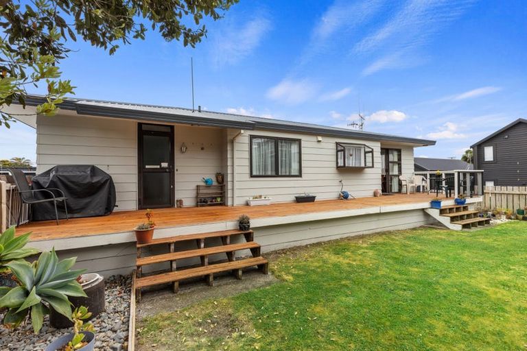 Photo of property in 227 Papamoa Beach Road, Papamoa Beach, Papamoa, 3118