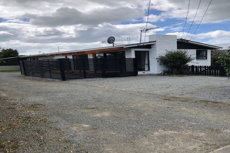 Photo of property in 1/15 Sturrocks Road, Redwood, Christchurch, 8051