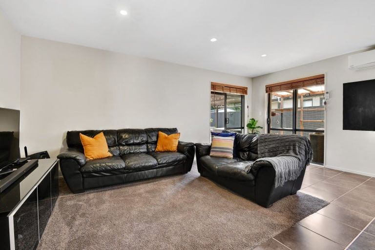 Photo of property in 17 The Rise, Gulf Harbour, Whangaparaoa, 0930