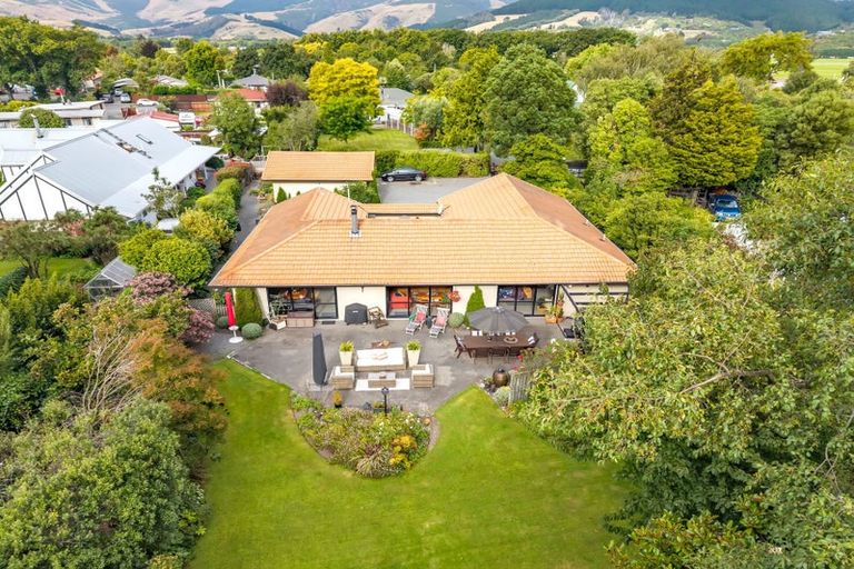 Photo of property in 720 Christchurch Akaroa Road, Tai Tapu, 7672