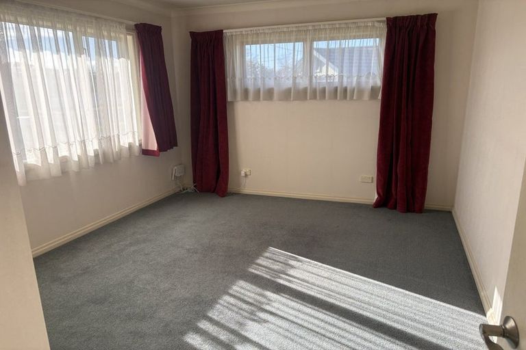 Photo of property in 2a Second Street, Lansdowne, Masterton, 5810