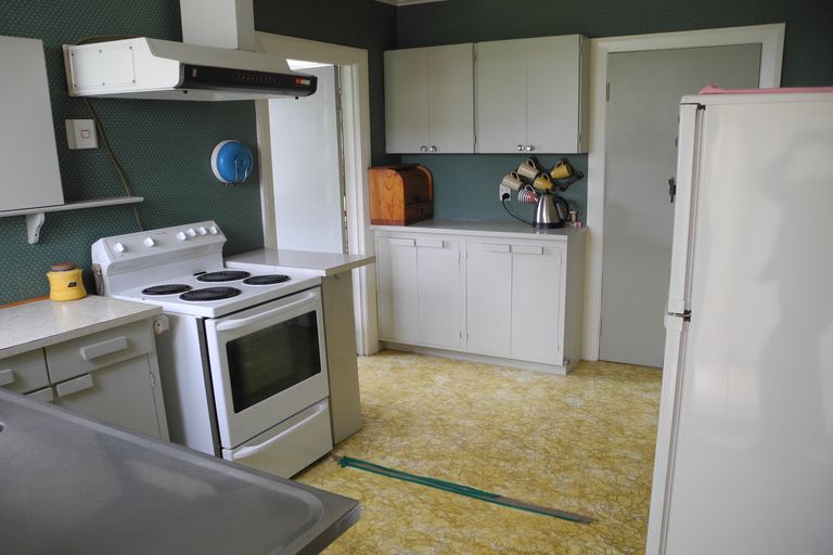 Photo of property in 56 Rhodes Street, Waimate, 7924