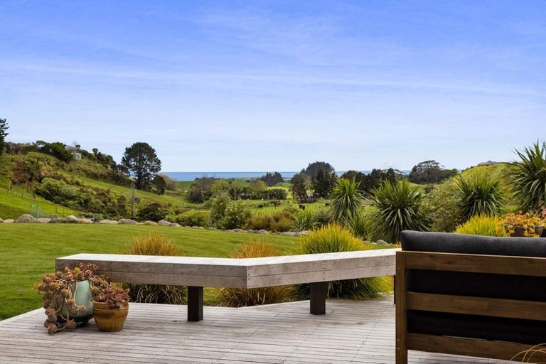 Photo of property in 511 Plymouth Road, Koru, New Plymouth, 4374