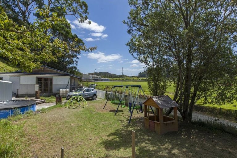Photo of property in 18 Waikoura Road, Kaeo, 0478