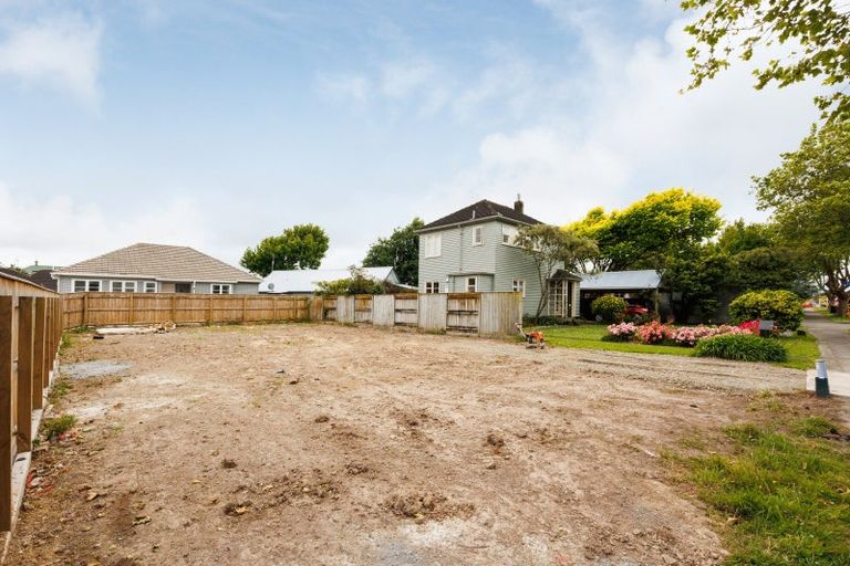 Photo of property in 73 Rangiora Avenue, Roslyn, Palmerston North, 4414