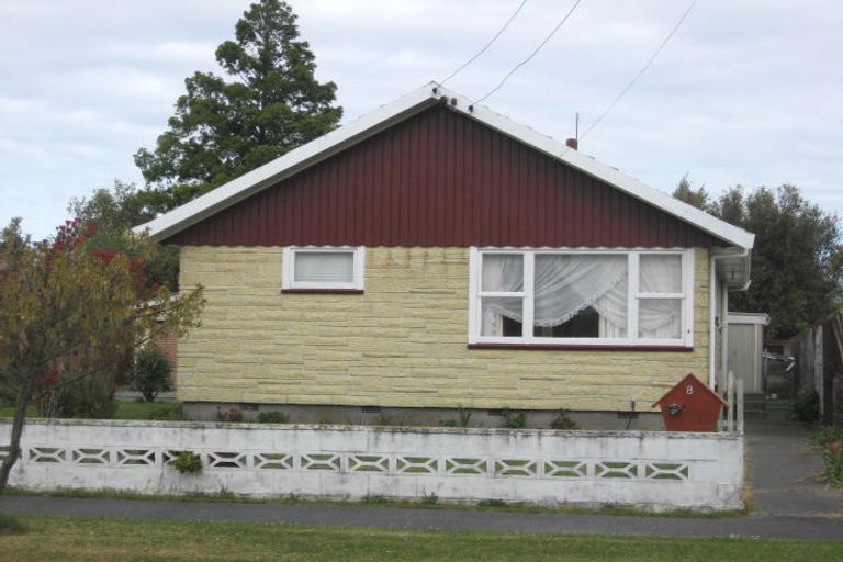 Photo of property in 8 Colesbury Street, Bishopdale, Christchurch, 8053