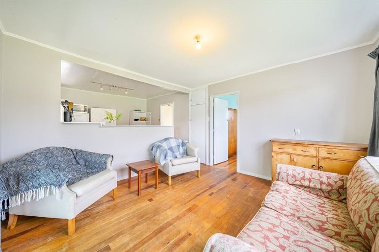 Photo of property in 11 Moohan Street, Wainuiomata, Lower Hutt, 5014