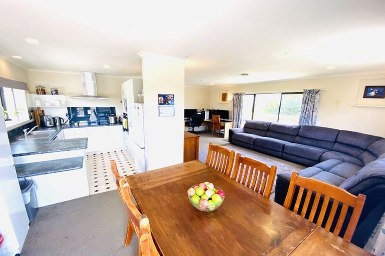 Photo of property in 73b Henderson Crescent, Parkvale, Tauranga, 3112
