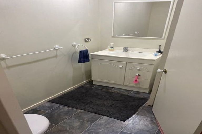 Photo of property in 35b Ironside Road, Johnsonville, Wellington, 6037