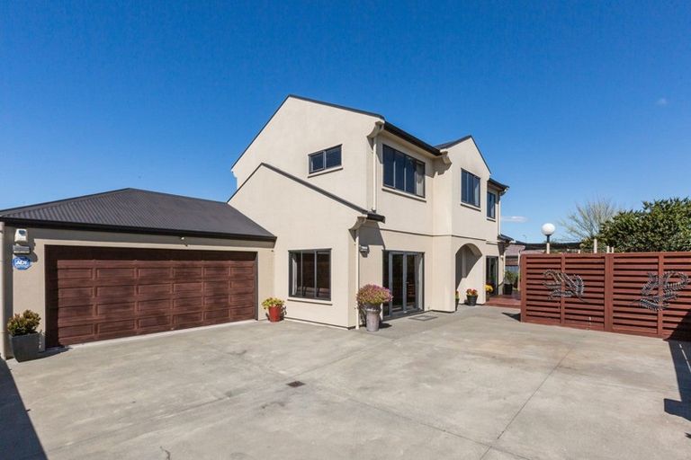 Photo of property in 206a Charles Street, Hastings, 4122