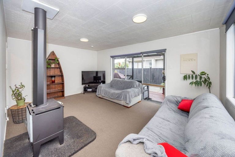 Photo of property in 64 Cullimore Street, Pukete, Hamilton, 3200