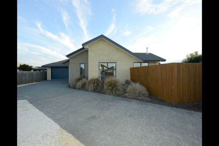 Photo of property in 8 Henley Close, Rolleston, 7614