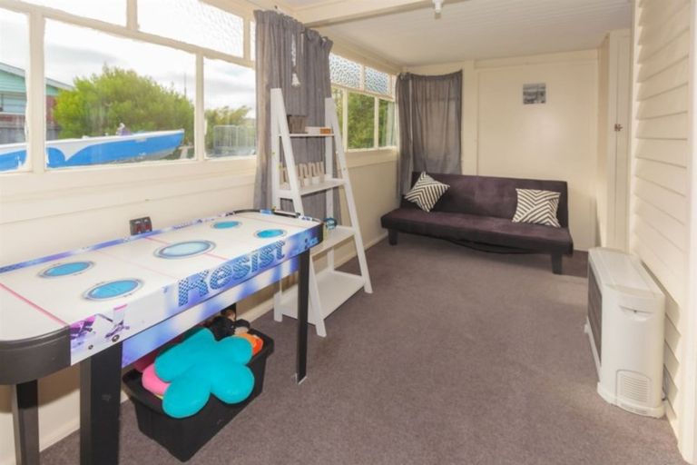 Photo of property in 35 Hei Hei Road, Hei Hei, Christchurch, 8042