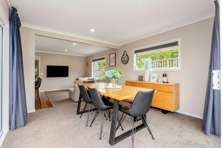 Photo of property in 51 Nelson Avenue, Aotea, Porirua, 5024