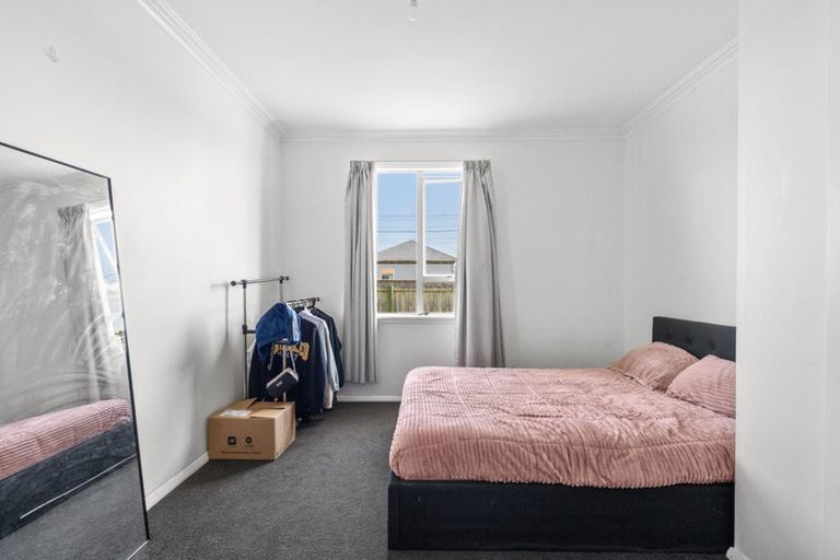 Photo of property in 19 Kings Drive, Levin, 5510