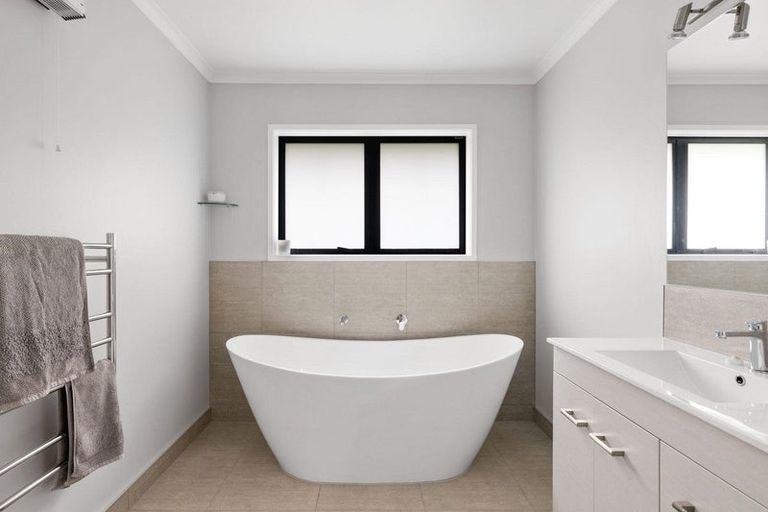 Photo of property in 39a Norfolk Drive, Cambridge, 3434